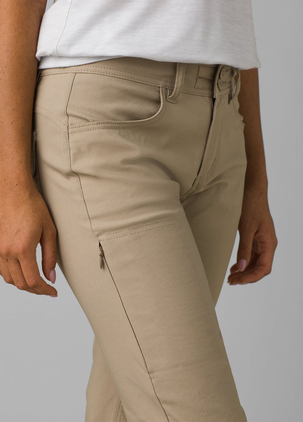 Beige Women's PrAna Halle Straight II Pants | HIFGOL305