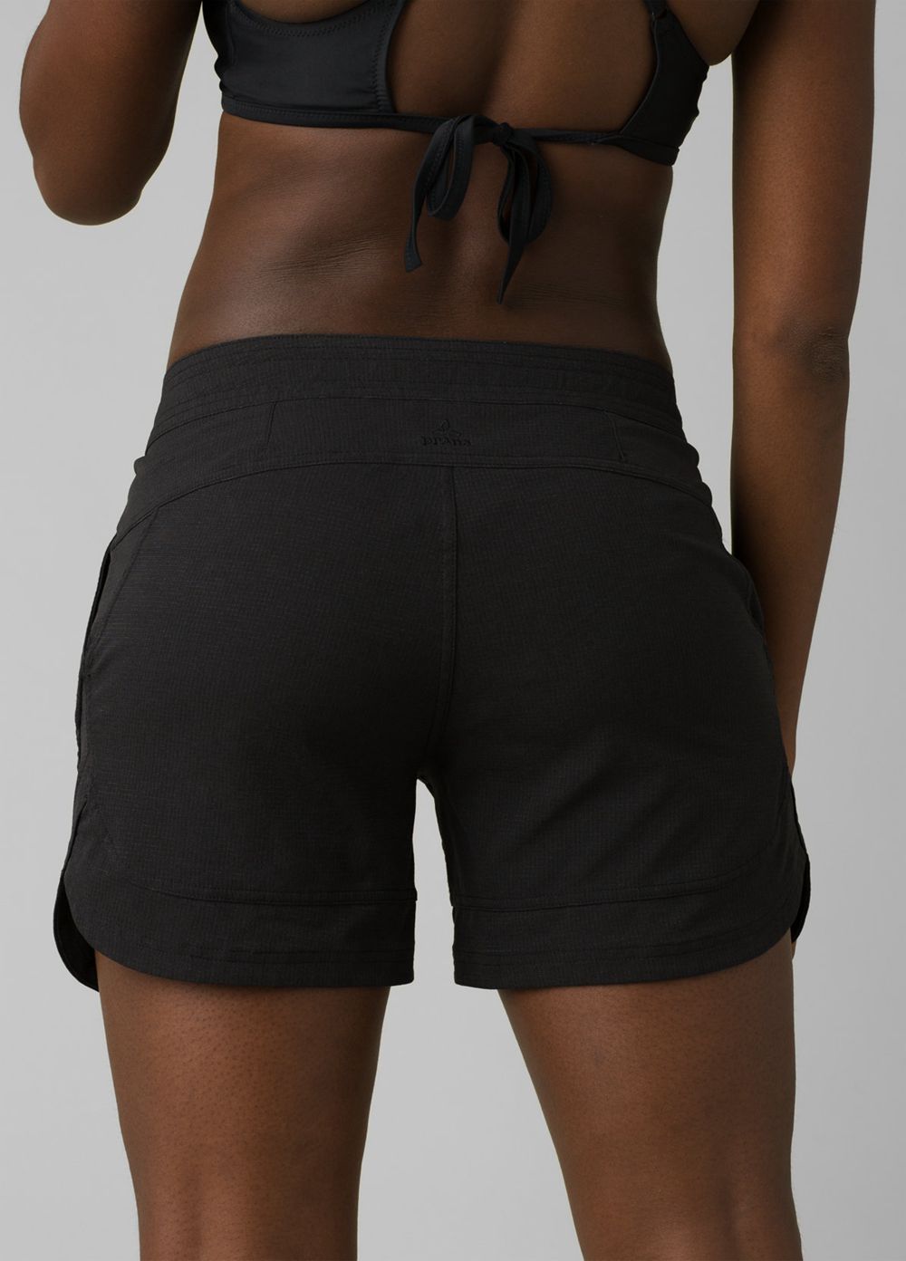 Black Women's PrAna Ebelie Shorts | CYRDNV652