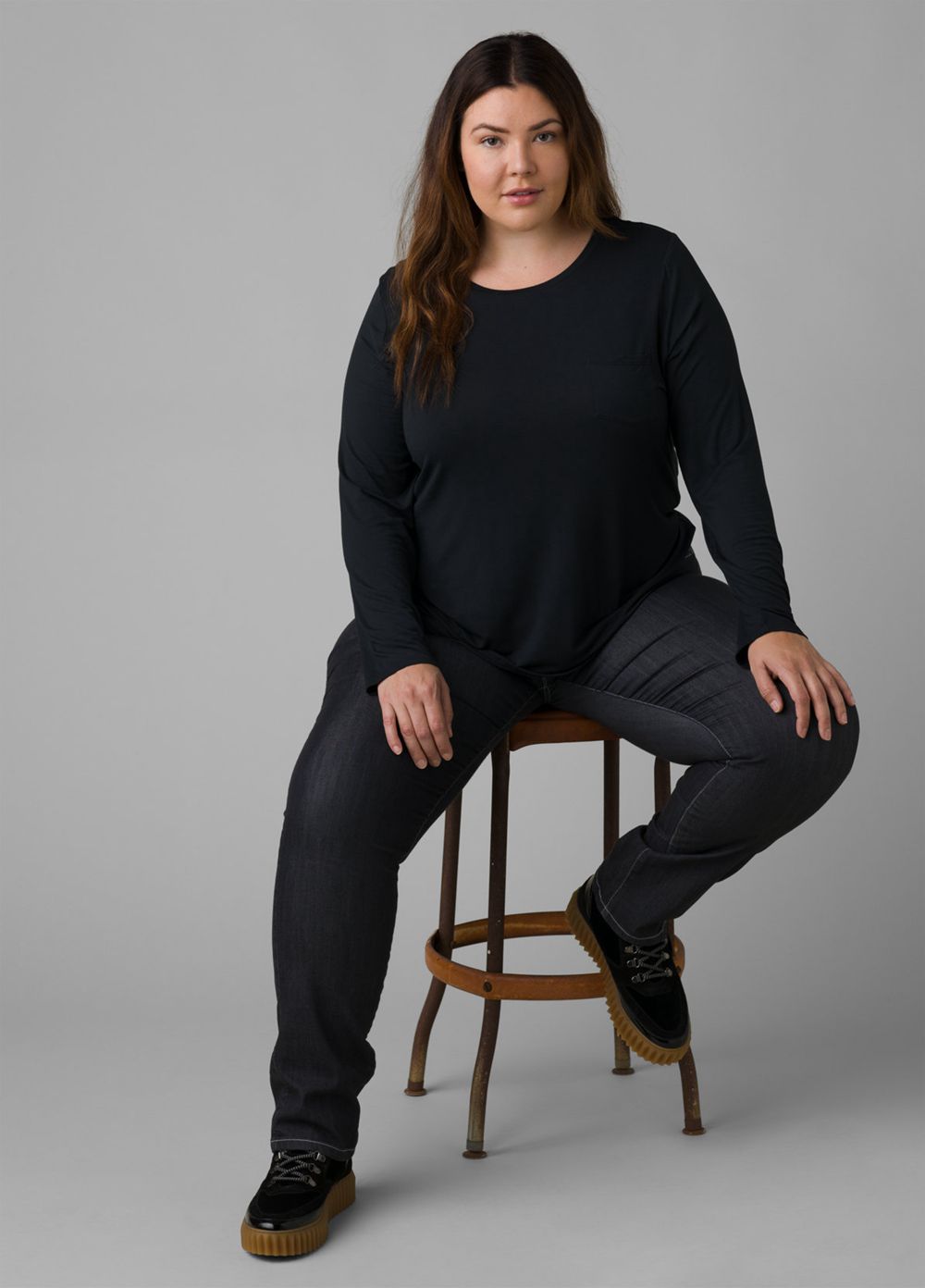 Black Women's PrAna Foundation Long Sleeve Plus T-Shirts | HGNRUP940