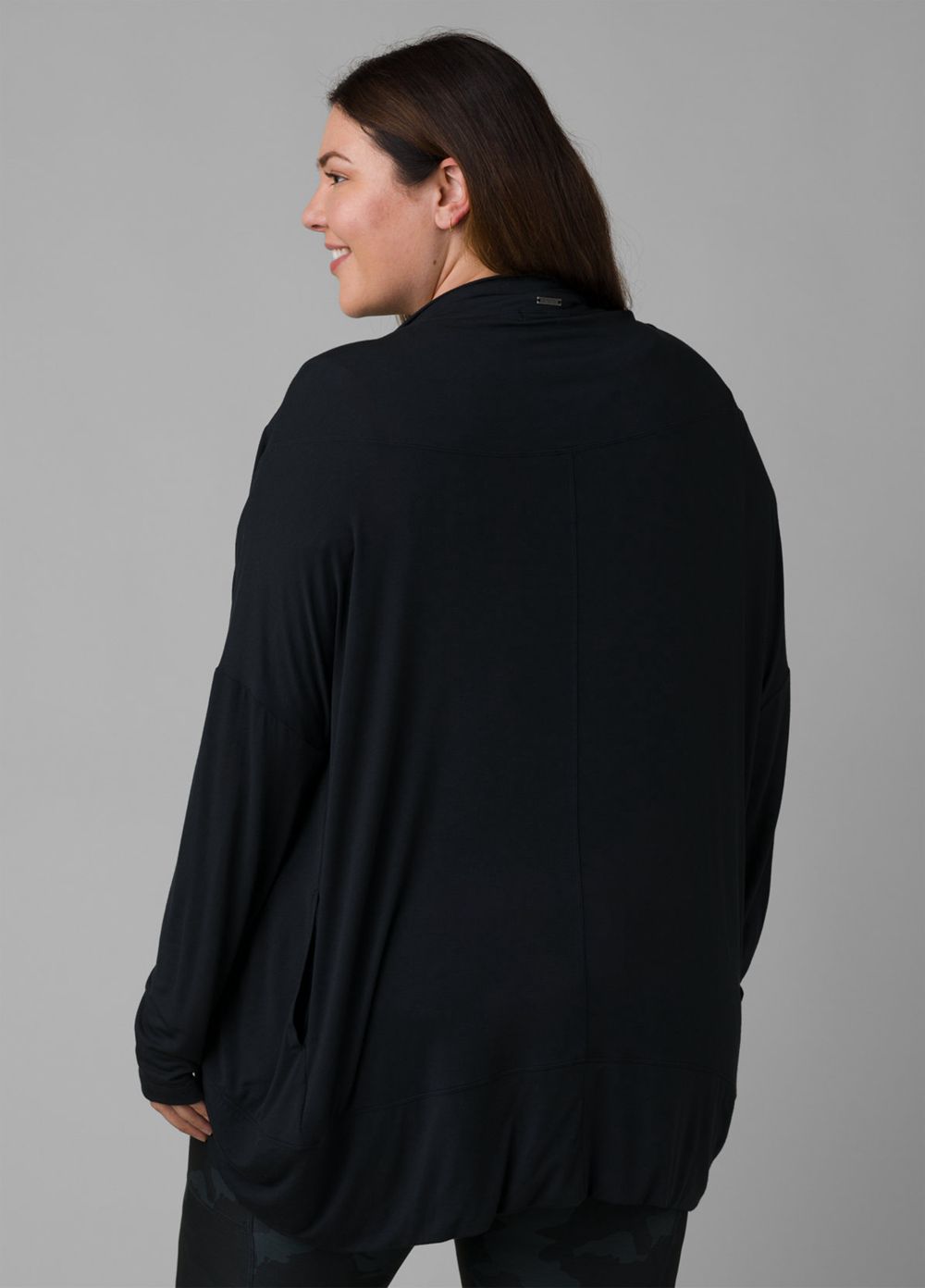 Black Women's PrAna Foundation Munra Wrap Plus Sweaters | NXSPYF706