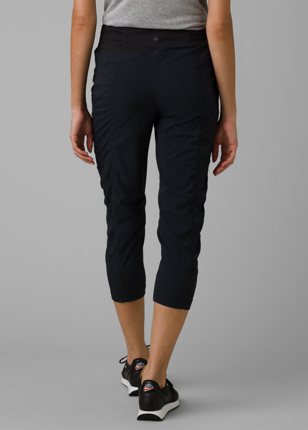 Black Women's PrAna Koen Capri Pants | BLVEZR617