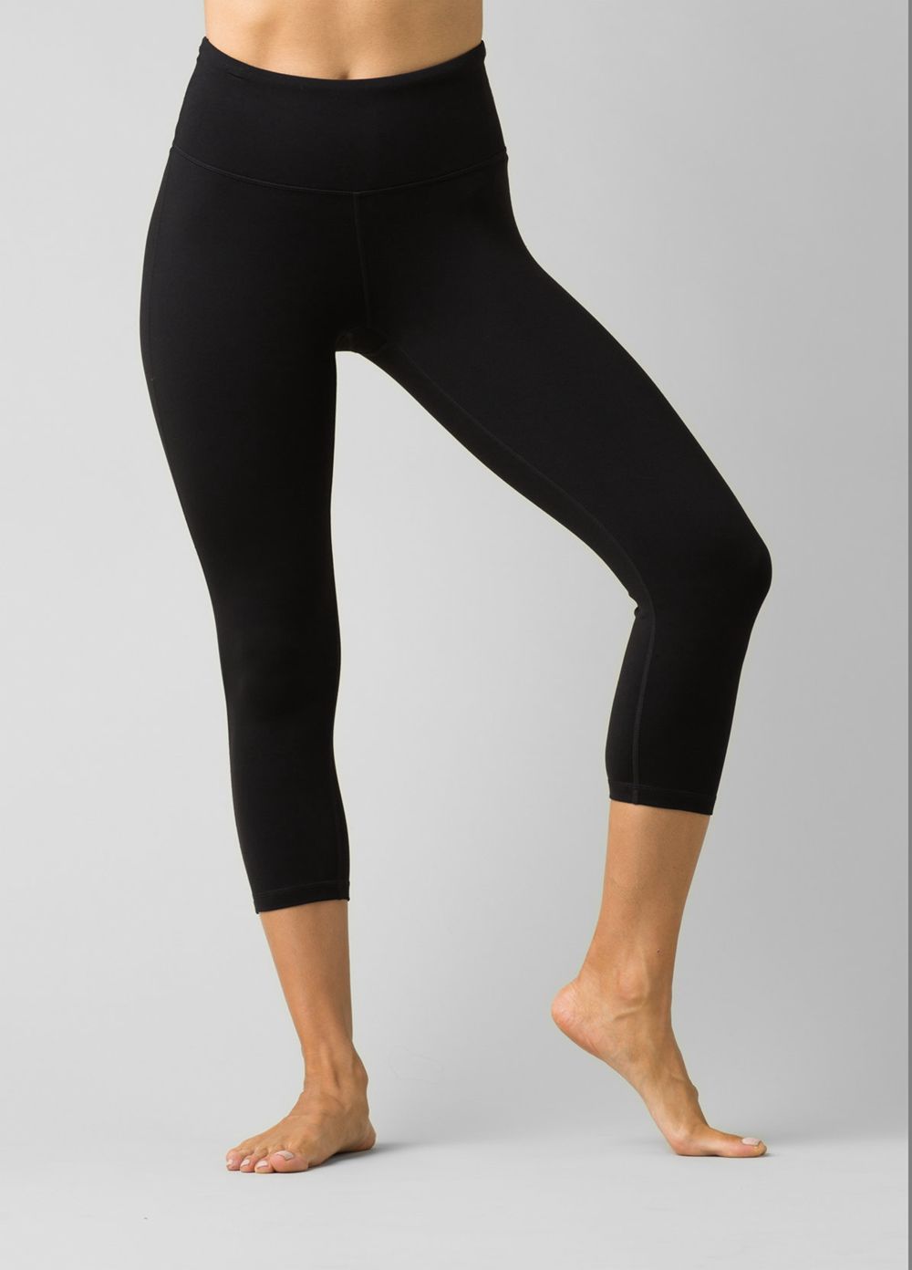 Black Women\'s PrAna Transform Capri Leggings | URXYBE904