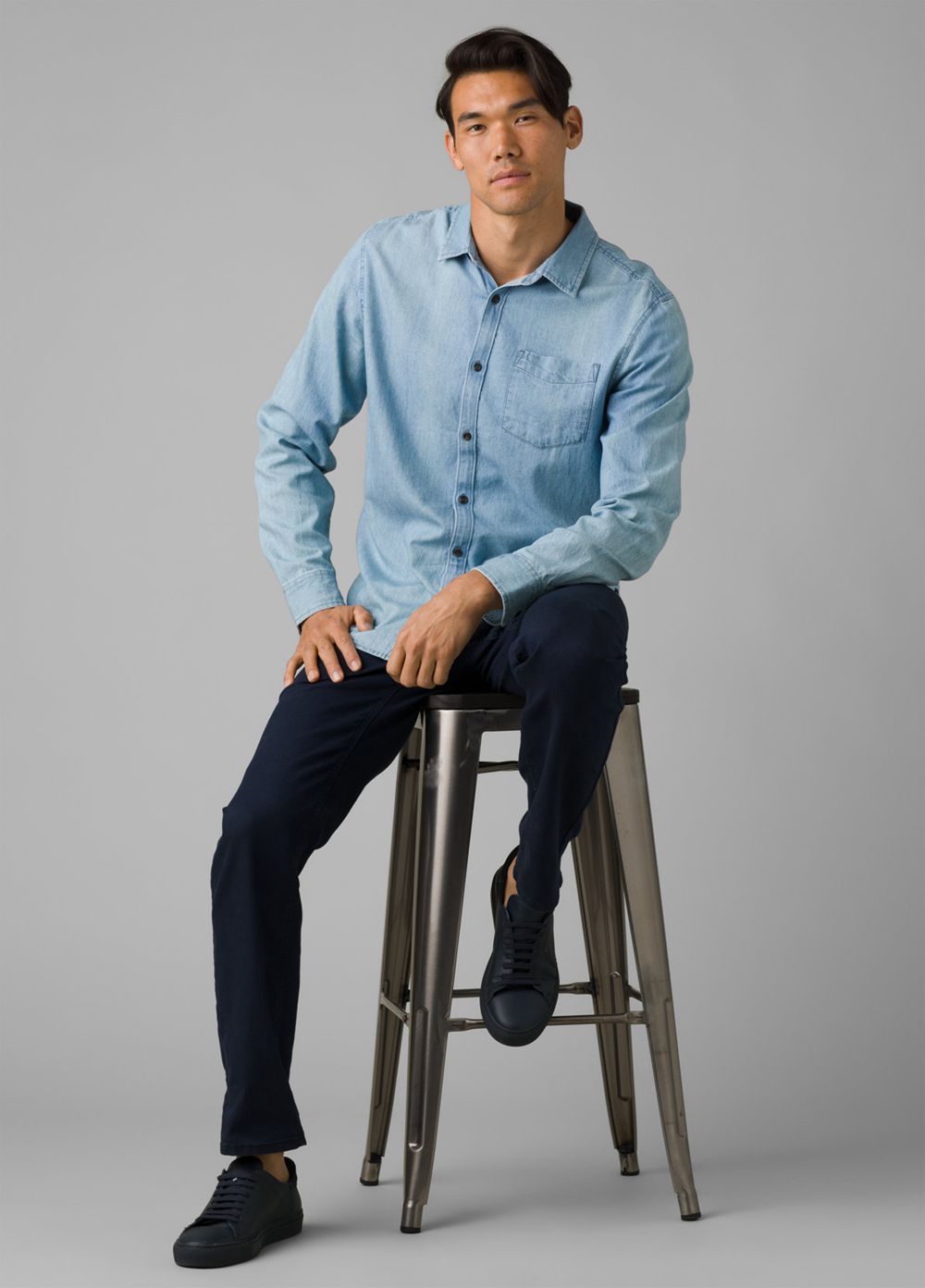 Blue Men's PrAna Upper Avenue Shirts | GCEXYU429