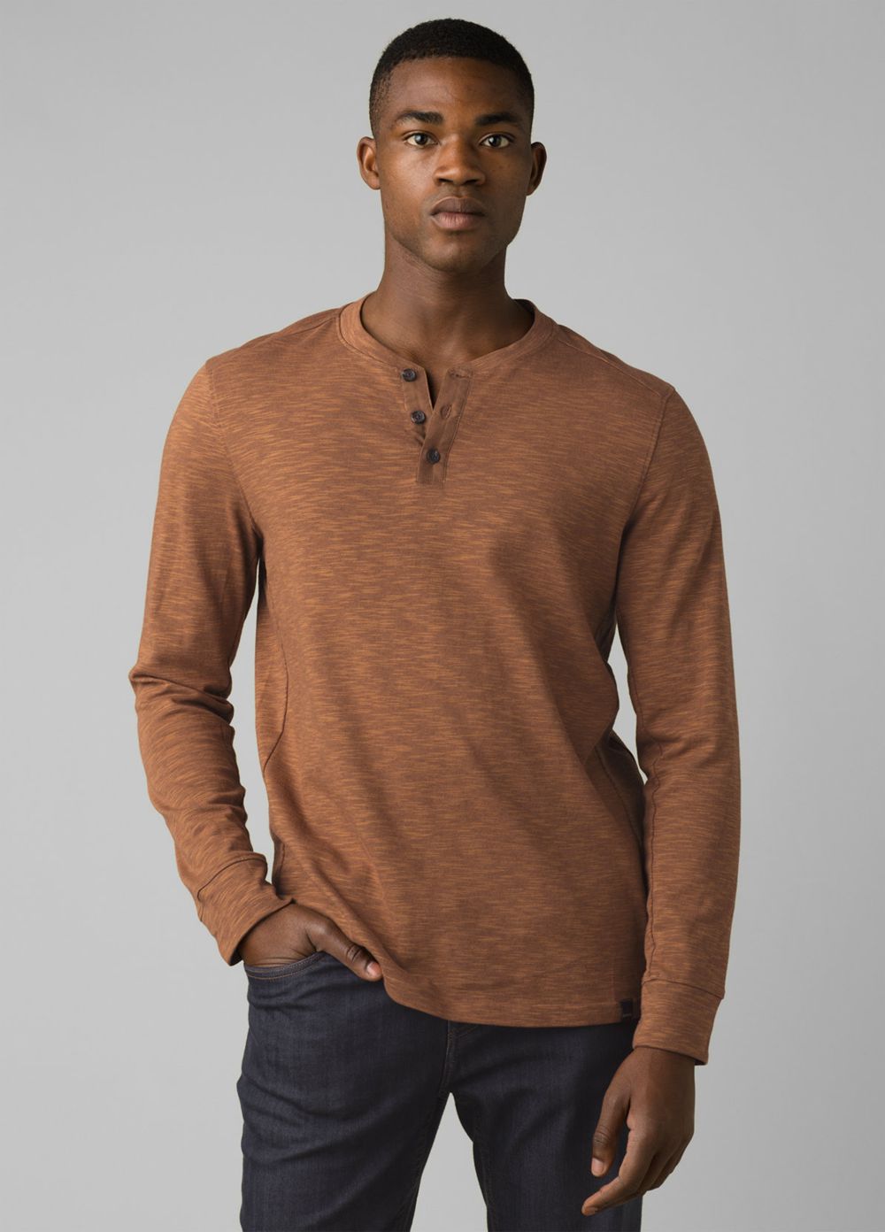 Brown Men\'s PrAna Ronnie Henley Shirts | WIREZP586