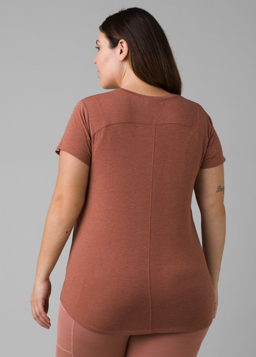 Brown Women's PrAna Foundation Short Sleeve Plus T-Shirts | RNUASK736