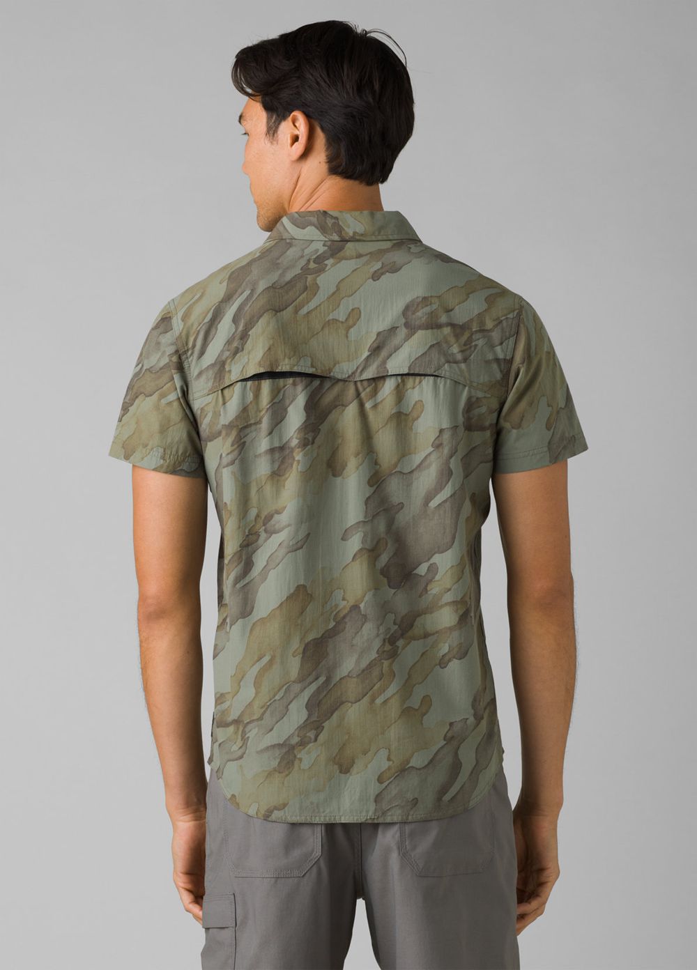 Camouflage Men's PrAna Sutherlin Shirts | ZLPOFS481