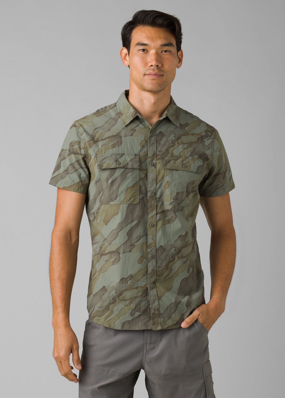 Camouflage Men\'s PrAna Sutherlin Shirts | ZLPOFS481