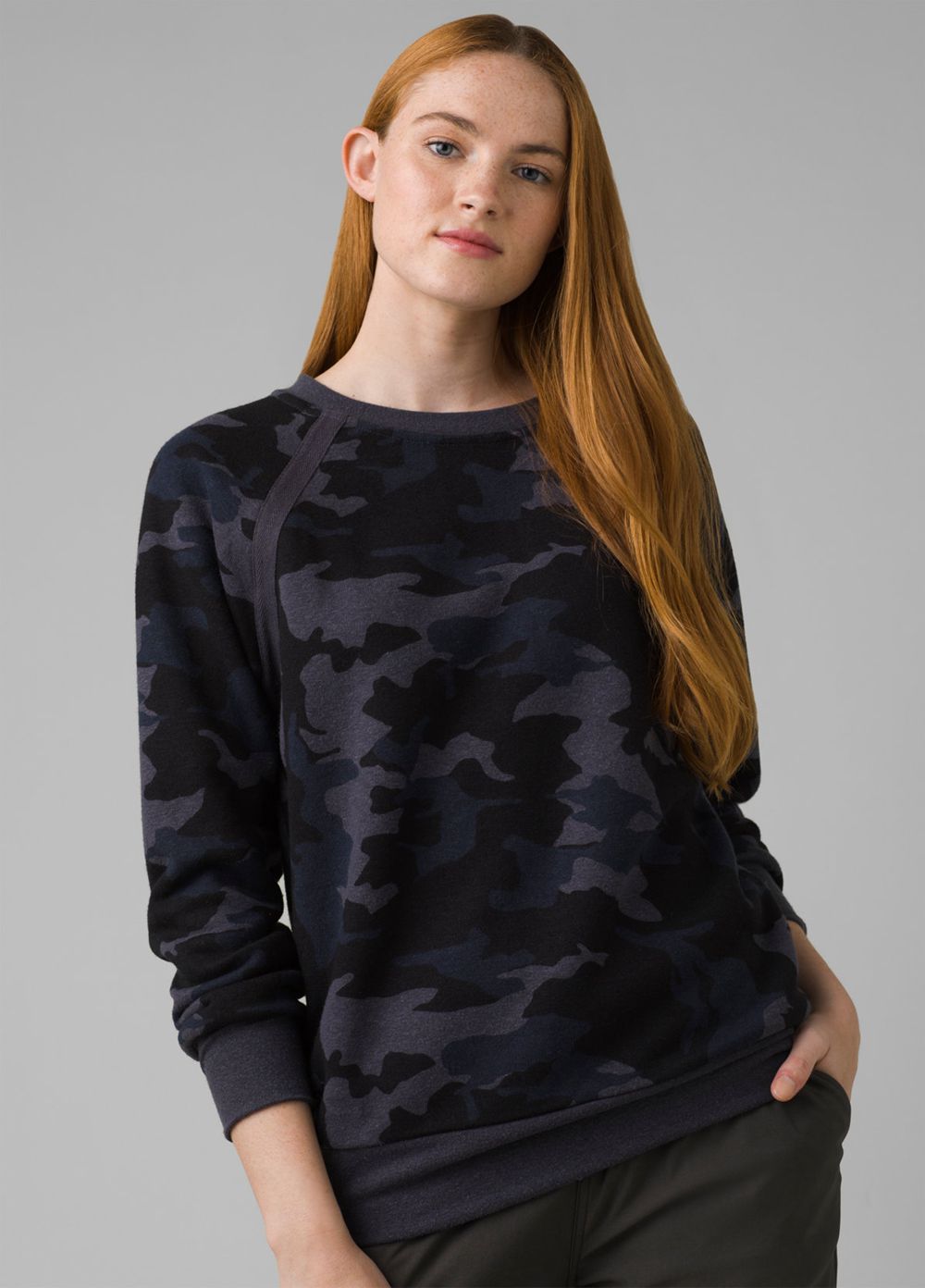 Camouflage Women\'s PrAna Cozy Up Sweatshirt | HYSPUJ170