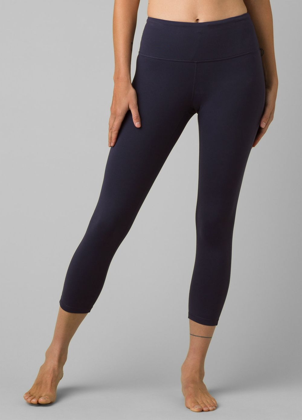 Navy Women\'s PrAna Transform Capri Leggings | XVOBRA276