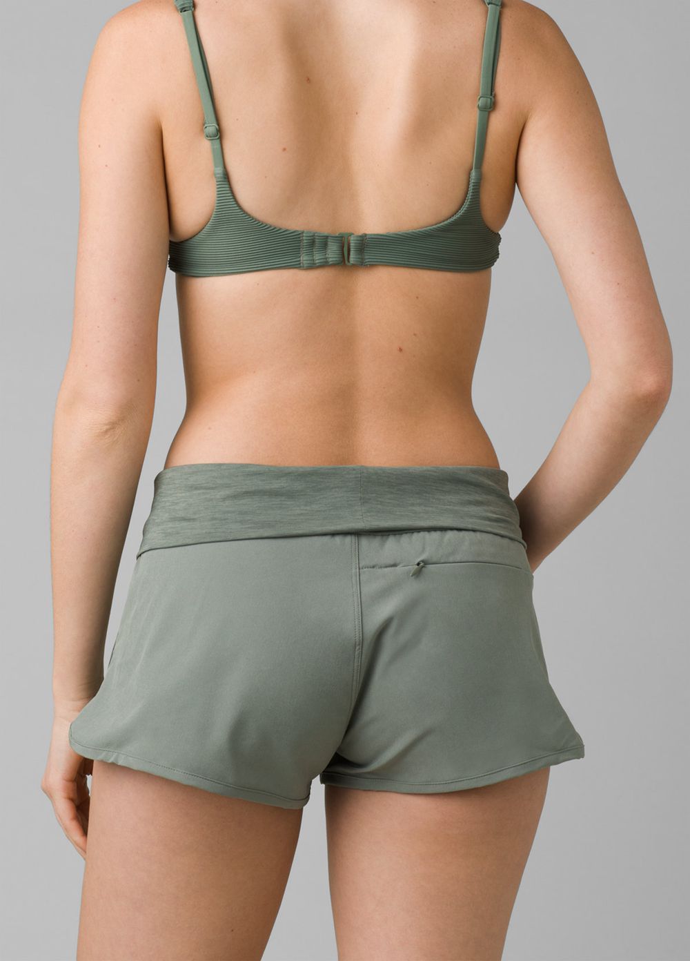 Olive Women's PrAna Sunriver Shorts | TDRHCE059