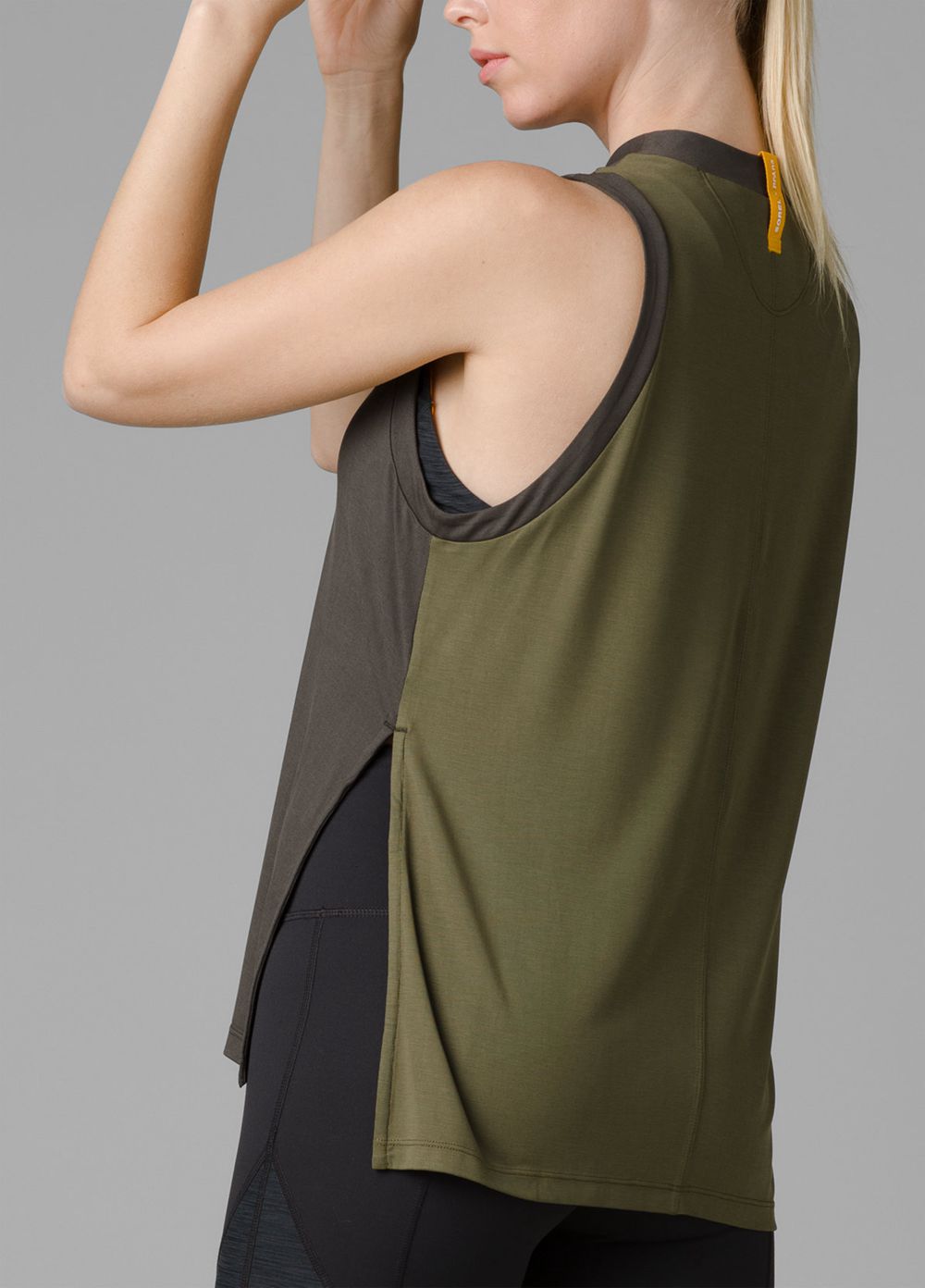 Olive Women's PrAna Wandering Soul Sleeveless Tank Top | NJLWTB578