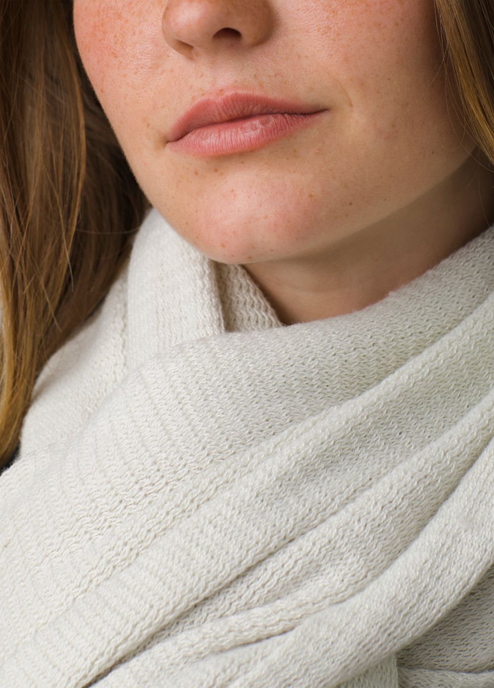 White Women's PrAna Karsee Scarf | UDTRSV837