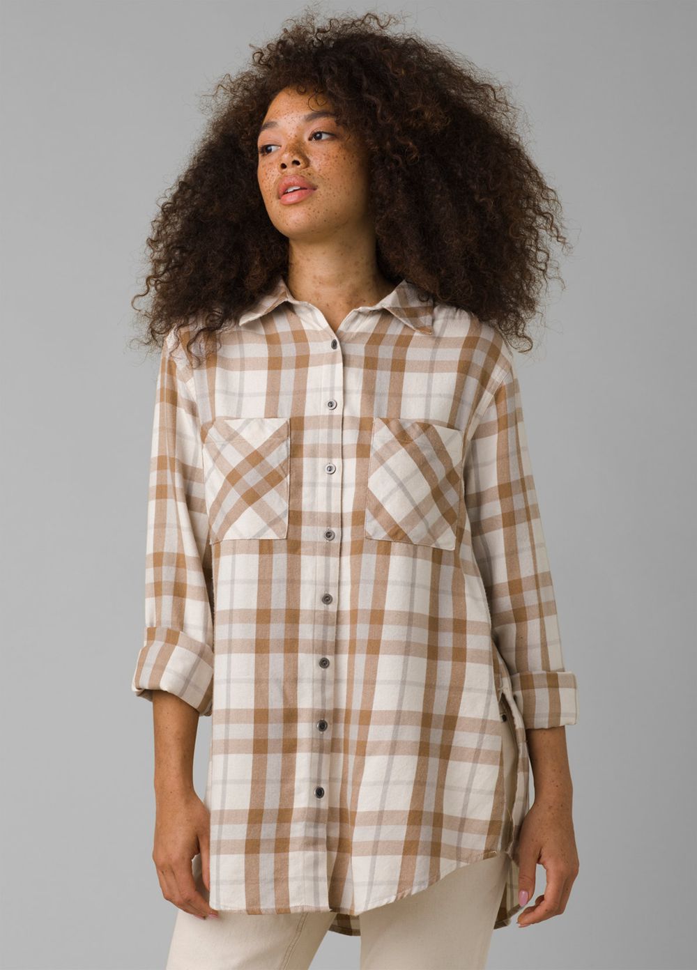 Beige Women's PrAna Beezly Flannel Shirts | AYCODQ724