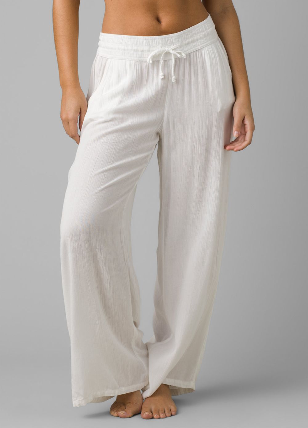 White Women's PrAna Fernie Beach Pants | VPHYGM821